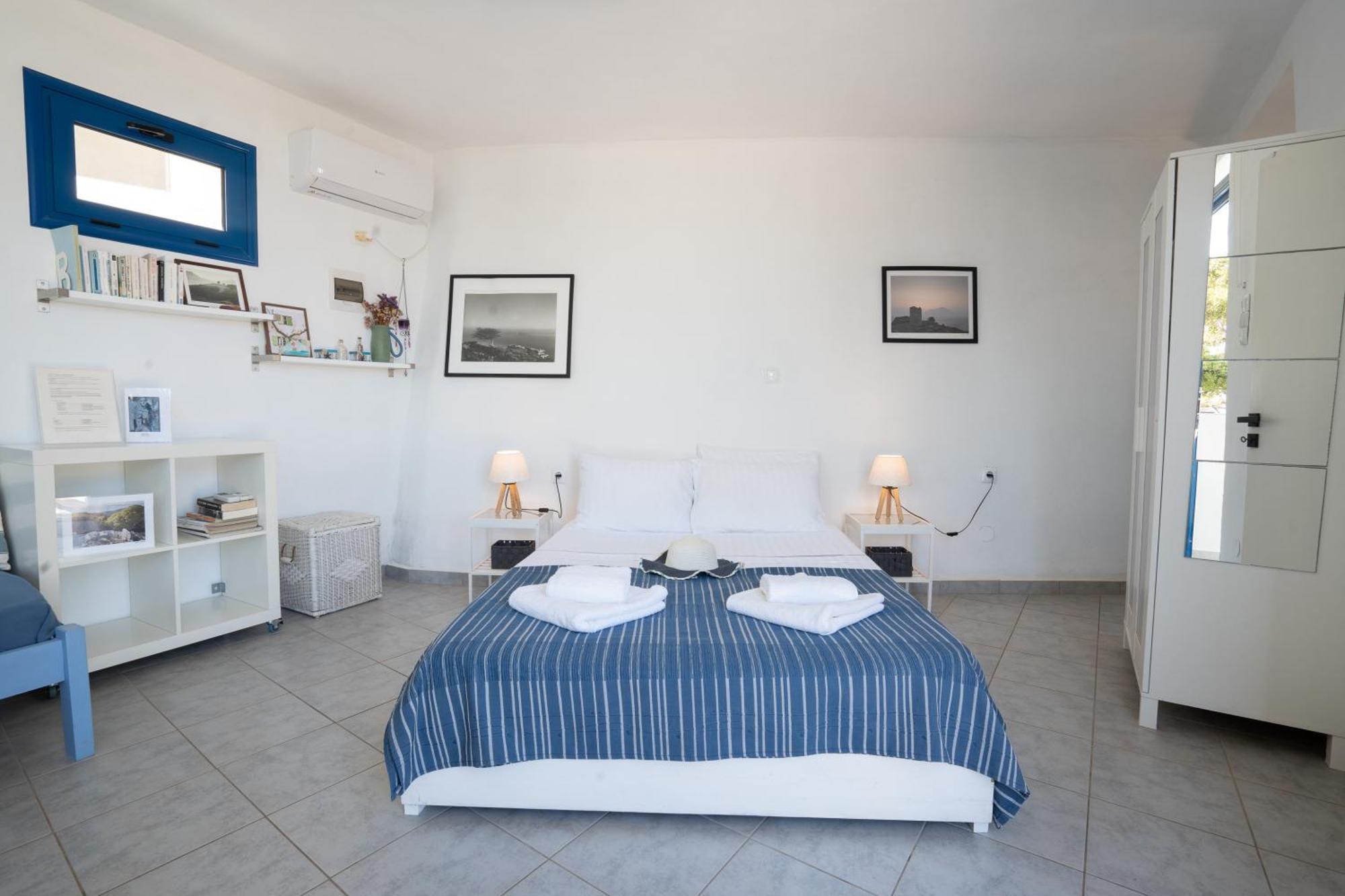Agriolykos Pension Ágios Kírykos Extérieur photo